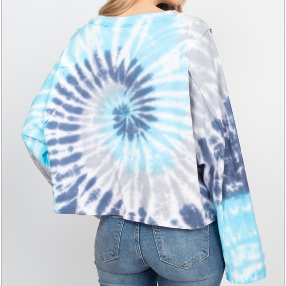 ❌DONATED❌Blue Gray Tie Dye Stressed Seam V-neck Oversized Top - Picture 5 of 12